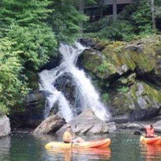 River-Falls-Kayak