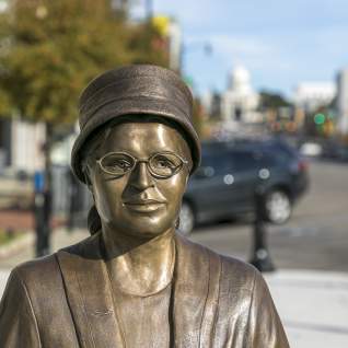Rosa Parks Statue