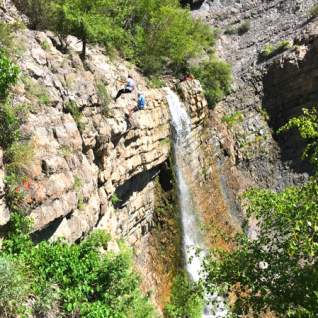 10 Waterfalls in Utah Valley that Will Take Your Breath Away - Battle Creek Falls