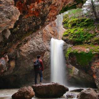 10 Waterfalls in Utah Valley that Will Take Your Breath Away - Grotto Falls