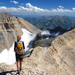 12 New Year's Resolutions to Conquer in 2019 in Utah Valley - Hike Mt. Timpanogos