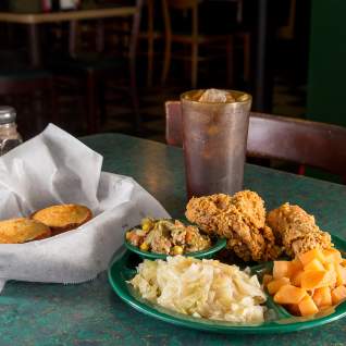 Davis Café
