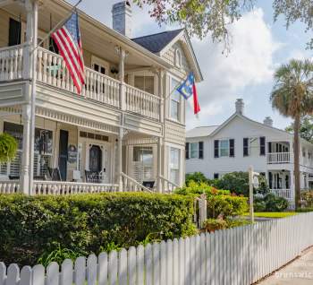 Streetside view of Captain Newton's Inn, Southport, NC.