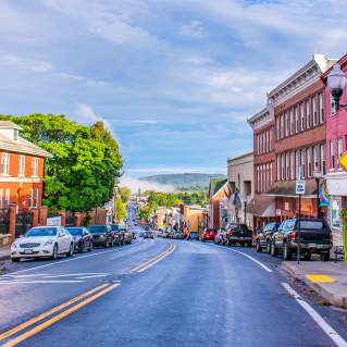 Streetscape-View-of-Main-Street-Frostburg-MD