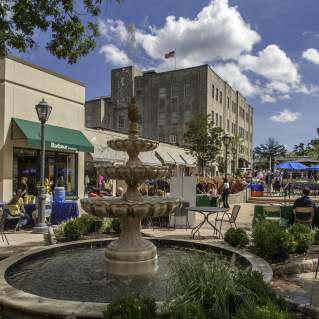 Your kingdom awaits at King of Prussia Mall! #shopping #montco