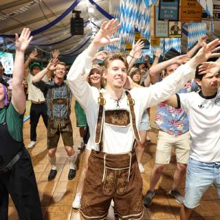 Partyhalle Dancing