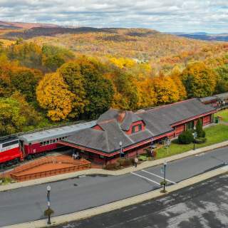 Ryan-Brenneman-Train-In-Station-Frostburg