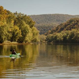 Potomac-River-Kayaking-in-Fall-Allegany-County-MD