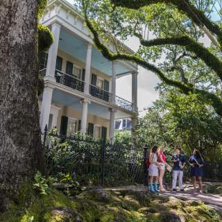 Garden District Walking Tours