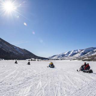 10 Ways to Spend a Winter Day Off the Slopes