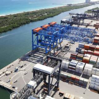 Super Post-Panamax Gantry Cranes (April 2021)