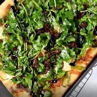 Dave's Fresh Marketplace: Spring Burrata Pizza