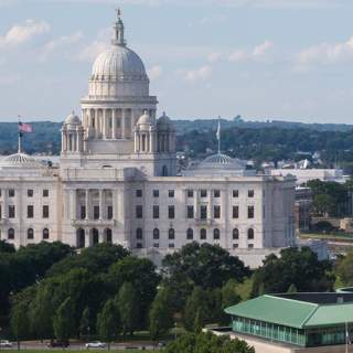 Set-Jetting in The Creative Capital: An "Ella McCay" Weekend