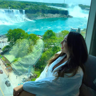 Christienne Fallsview Spa