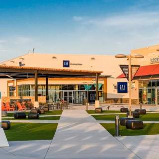 The Outlet Collection at Niagara