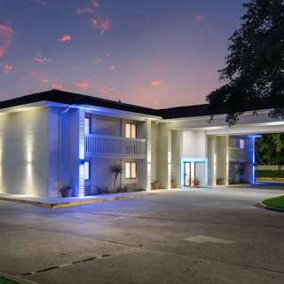 Motel 6 Dallas Addison