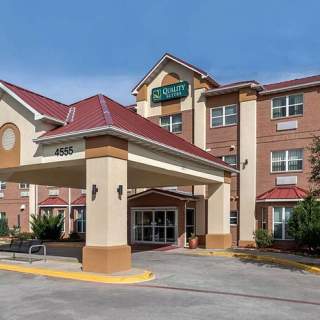 Quality Suites North/Galleria