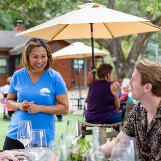 Brooke & Emil Perform at Cottage Creek Vineyards