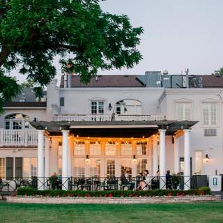 The Oaklands at Riverbend Inn