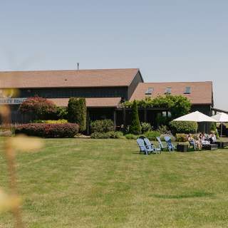 Thirty Bench Wine Makers
