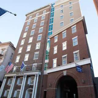 Hampton Inn & Suites by Hilton Providence Downtown