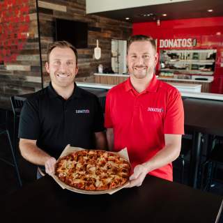 Donatos Pizza