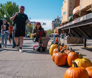 Cozy & Colorful: A Fall Weekend of Accessible Adventures