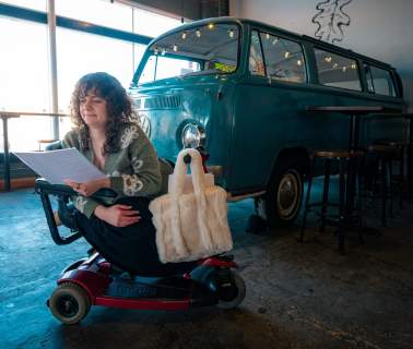 Wheelchair Accessible Hidden Gem Eats & Local Shopping (For Foodies & Art Lovers)