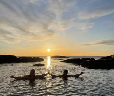 Vinterbading i skjærgården i Lillesand