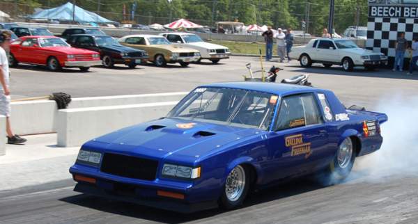 Buick on drag strip at Beech Bend