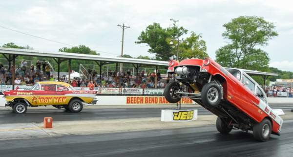 Drag racing at Tri-Five Nationals