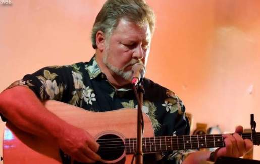 Live Music ft. Bob Case