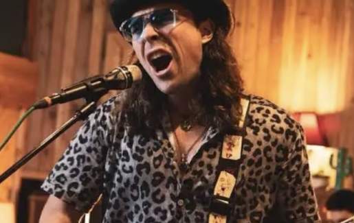 Live Music: Tom Breton at Adele's