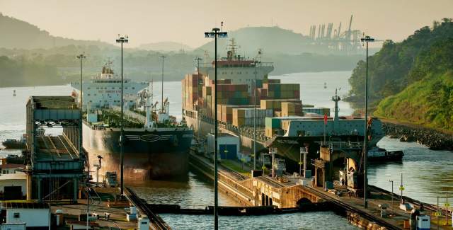 Miraflores Lock