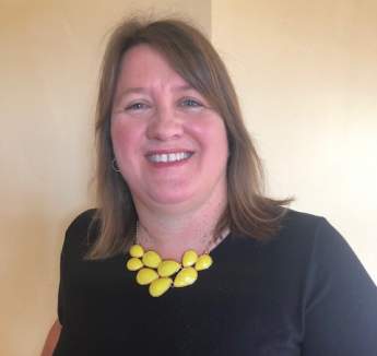 Denise Stillman Headshot