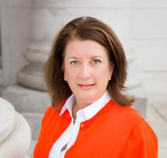 Dawn Zanoni_staff_headshot