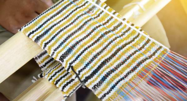 ValleyCAST hosts Freestyle Weaving!