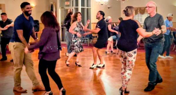 Salsa Lessons on the Plaza