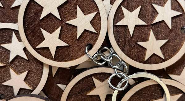 SoKno Woodworking’s Tri-Star Keychain