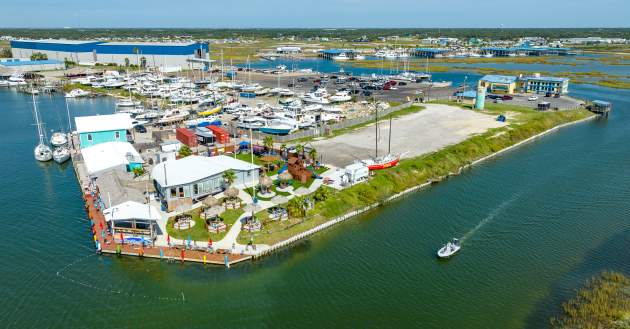 Cove Harbos Businesses