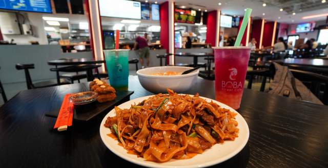 Baoshi Food Hall & Bar