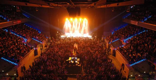Hard Rock Live