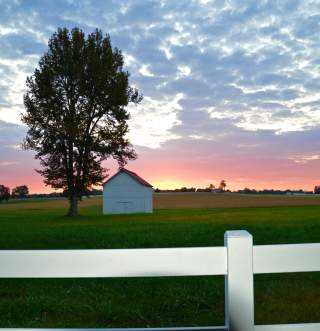 The Scenic Route: A Road Guide Through Clarksville’s Prettiest Backroads