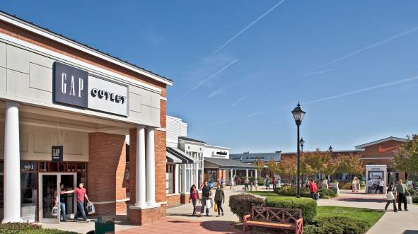 Leesburg Premium Outlets