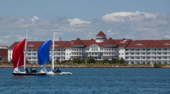 Hotels on the Water - Blue Harbor
