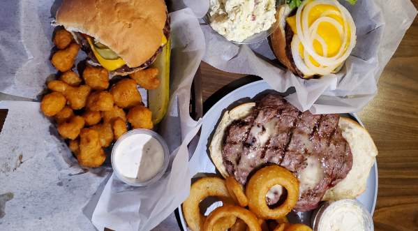 Tommy's Bar & Grill