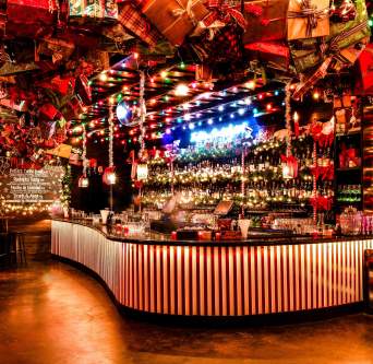 Miracle on 5th Street Christmas Pop-Up Bar