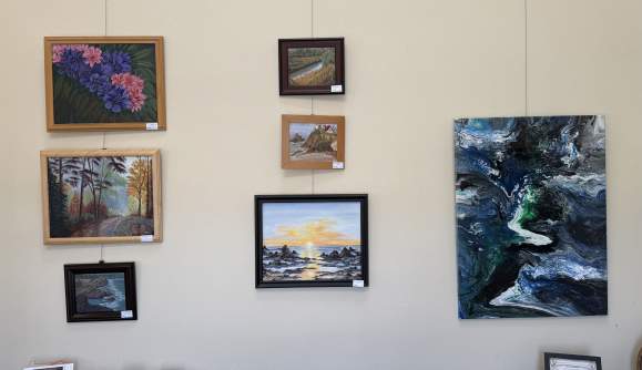 Sea Gypsy Artist Regina “Reggie” Oflock Exhibits at the Florence Chamber Visitor Center Gallery This