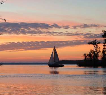 Sunrise-on-Lake-Wimico