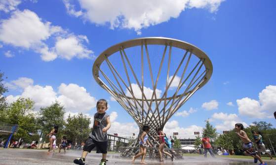 Discovery Green Kids Fountain